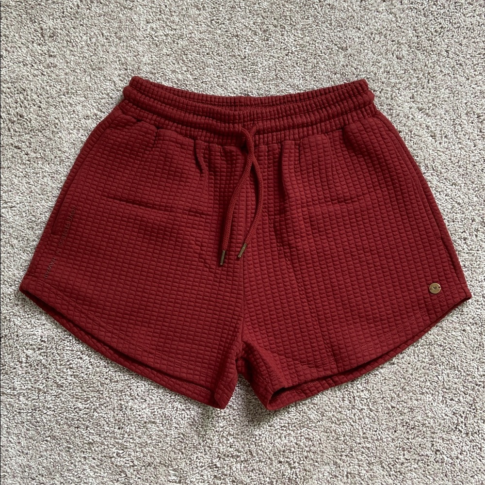 Love Fitness Apparel • Phaedra Shorts Phoenix